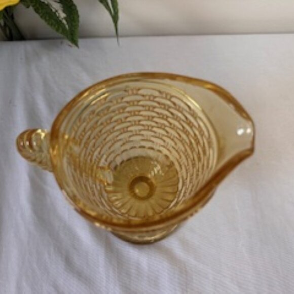 Vintage Imperial Yellow Basket Weave Glass Pitcher – Pedestal Footed Swirl Handl - Picture 4 of 4